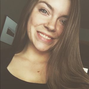 Meet your Posher, Seanna